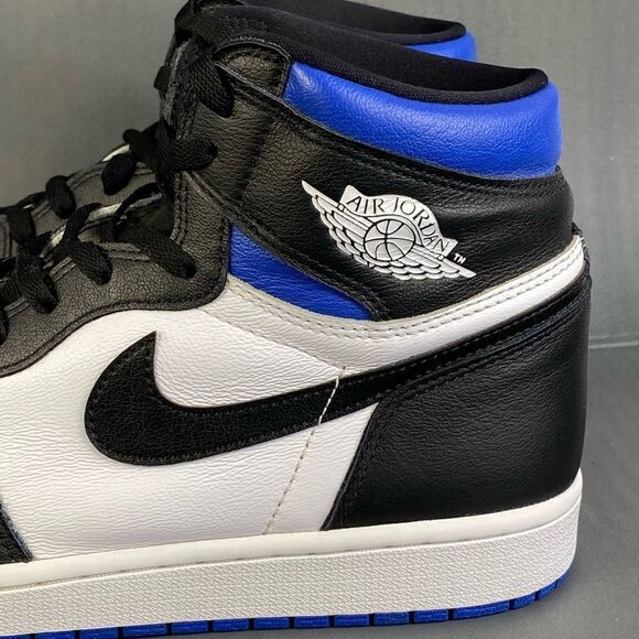 Nike Air Jordan 1 Retro High OG 'Royal Toe' sneaker shoes mens size 12 - Picture 5 of 11